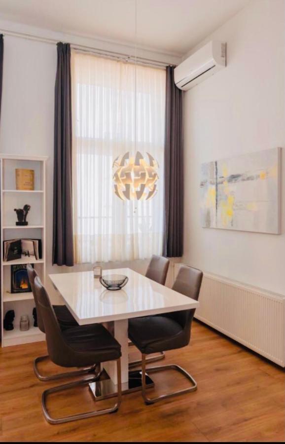 Main Square Dream Apartment ザグレブ エクステリア 写真